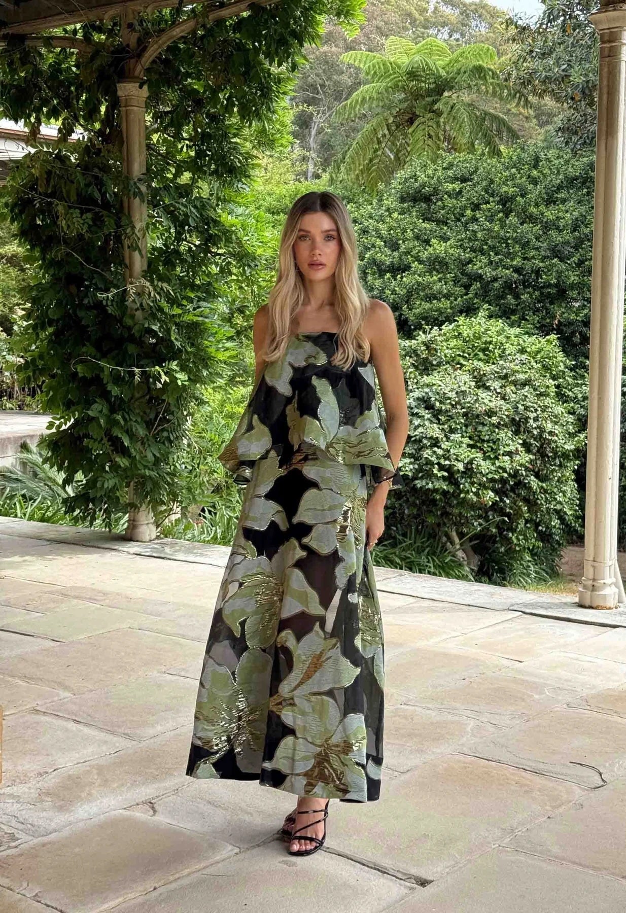 Elliatt - Elysia Tiered Gown